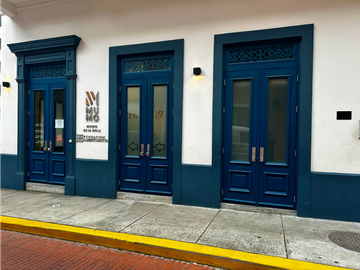 Se Vende Edificio Unico en Casco Viejo
