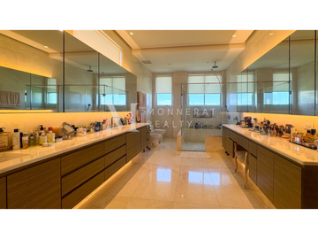 Se vende Penthouse en Lakeview Santa María