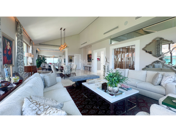 Se vende Penthouse en Lakeview Santa María