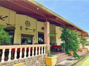 SE VENDE RESTAURANTE 