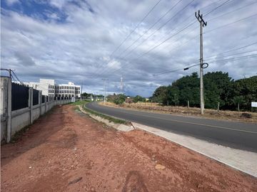 FINCA PARA URBANIZAR Y COMERCIAL EN VENTA PUERTO CAIMITO
