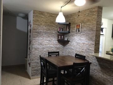 Venta de Apartamento en PH Cosmopolitan Towers, Pueblo Nuevo, Panamá