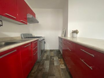 Renta departamento amueblado en Cuajimalpa con jardín común