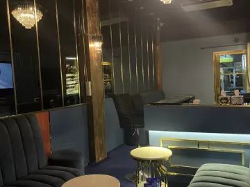 For rent Shophouse 60 sqm in Phra Khanong Nuea, Watthana, Bangkok BTS Phra Khanong