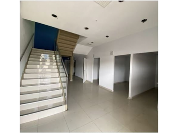 SE VENDE GALERA DE 1603M EN PARQUE INDUSTRIAL MILLA 8 CON MEZANINNE