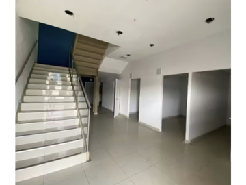 SE VENDE GALERA DE 1603M EN PARQUE INDUSTRIAL MILLA 8 CON MEZANINNE