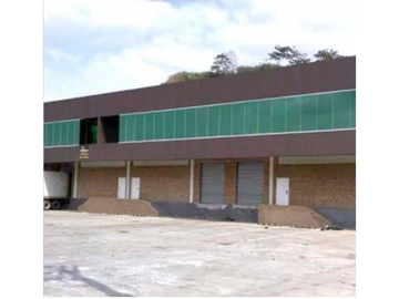 SE VENDE GALERA DE 1603M EN PARQUE INDUSTRIAL MILLA 8 CON MEZANINNE