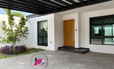 CASA EN RESIDENCIAL BOSQUE REAL
