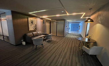 Oficina en Venta sobre Avenida en Nía Tower, San Ramón Norte