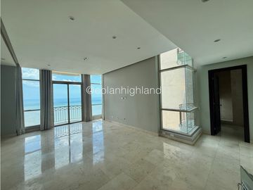 REMATE BANCARIO Penthouse en Pacific Point, Punta Pacifica