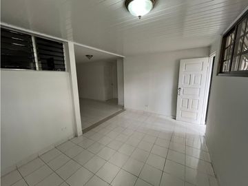 Venta de Apartamento en PH Brisas de Las Sabanas, Ave 12 de Octubre