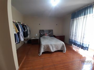 VENTA DE CASA EN LA MOLINA - SANTA PATRICIA ETAPA III