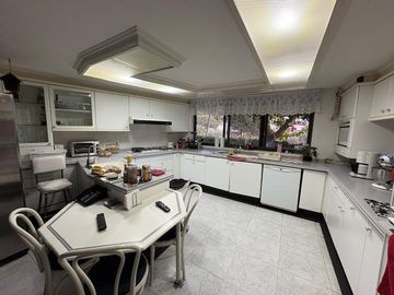 RESIDENCIA DE LUJO TRIPE A EN PRIVADA