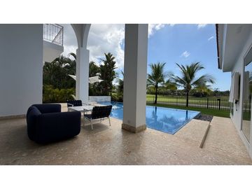 Venta de casa en Santa Marìa