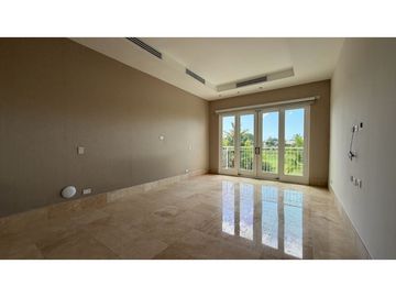 Venta de casa en Santa Marìa