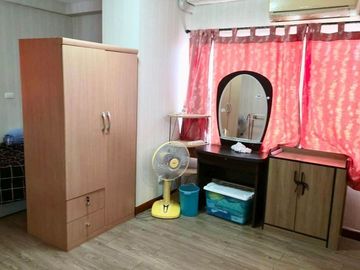2 Bedroom Condo for sale at Baan Prachaniwet 1