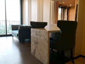 1 Bedroom Condo for sale at Edge Sukhumvit 23