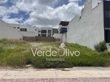 Venta de Terreno 272 m2 Juriquilla, Querétaro. Cumbres del Lago