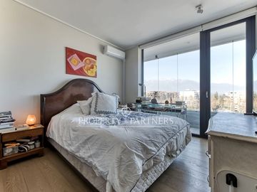 Gran departamento, prácticamente nuevo, sector Lo Curro