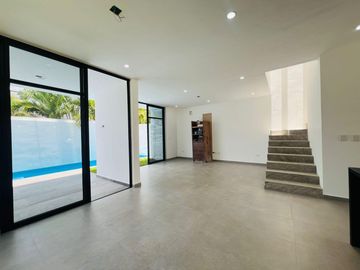 CASA EN VENTA EN RESIDENCIAL ARBOLADA