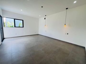 CASA EN VENTA EN RESIDENCIAL ARBOLADA