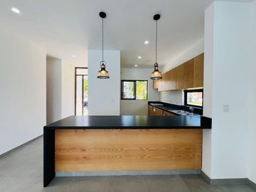 CASA EN VENTA EN RESIDENCIAL ARBOLADA