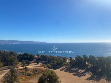 Amplio departamento con vista infinita en Jardín del Mar