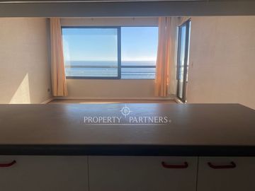 Amplio departamento con vista infinita en Jardín del Mar