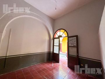 SE RENTA CASONA COMERCIAL EN LA CALLE 59 DEL CENTRO, CAMPECHE