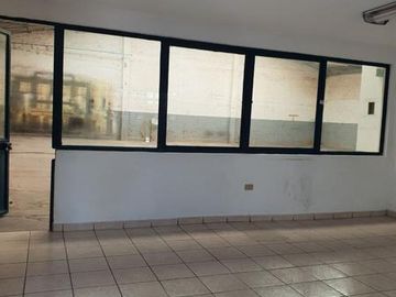 Bodega local en renta Colonia La Paz