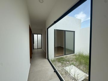 CASA DE UN NIVEL EN VENTA EN L. DEL MEDITERRANEO