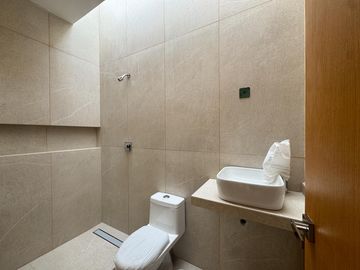 CASA DE UN NIVEL EN VENTA EN L. DEL MEDITERRANEO