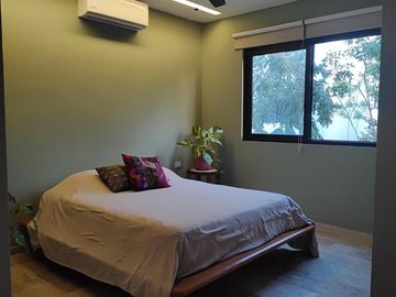 CASA EN VENTA EN RESIDENCIAL VIA CUMBRES