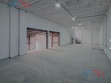 Nave Industrial en Renta en Los Pinos