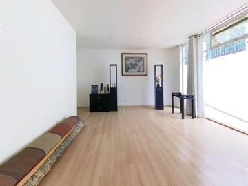 Se vende o renta casa en Lomas Contry Club con doble filtro de seguridad