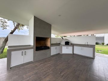 Departamento en Renta de 3 recámaras en Torre Iconos, Mty, NL