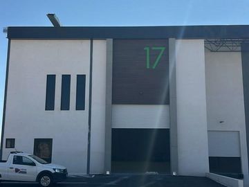 BODEGAS EN PRE-VENTA AL NORTE EN UBICACIÓN PRIVILEGIADA
