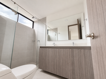 Apartamento nuevo en venta Envigado Camino Verde