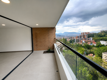 Apartamento nuevo en venta Envigado Camino Verde