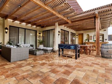 Casa en venta con gran patio y piscina en Jardines del Sur