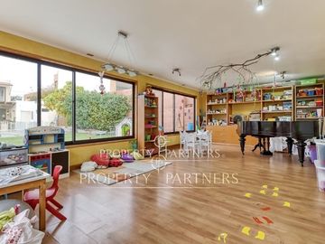 Casa en venta con gran patio y piscina en Jardines del Sur