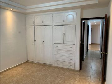 Casa en venta sobre vía principal en Chanis