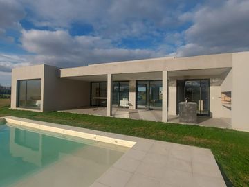 Casa en el naudir