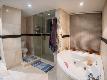Departamento en Venta en Lomas Country Club La Enramada (m2d2914)