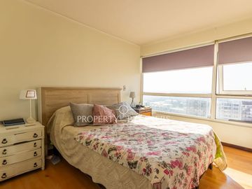 Amplio Departamento de 98 m² Totales en Inmejorable Ubicación de Macul!