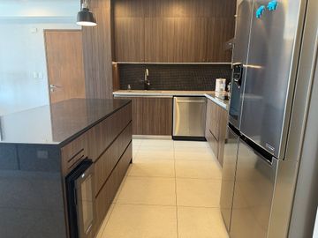 DEPARTAMENTO EN VENTA AMUEBLADO VALLE LAS FRIDAS