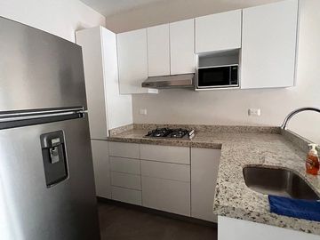 DEPARTAMENTO EN RENTA  TORRE AMATIS, VÍA CORDILLERA