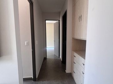 DEPARTAMENTO EN RENTA  TORRE AMATIS, VÍA CORDILLERA