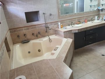 Casa en venta La Alameda  (PD)
