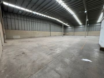 BODEGA EN RENTA EN ZONA INDUSTRIAL